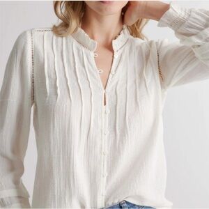 Quince size XL 100% cotton long-sleeved white blouse